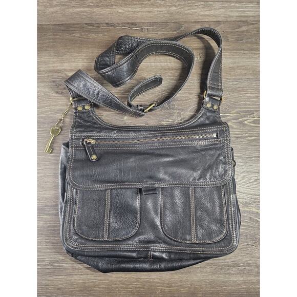 Fossil Leather Side Saddle Crossbody Handbag Medium Size Black - Picture 1 of 7
